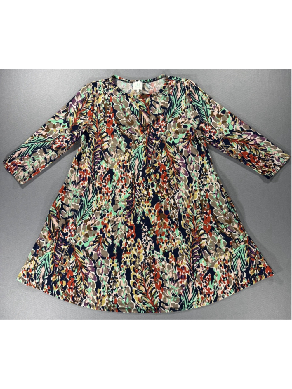 Shop The Mint Floral Print Dress Size Small with Pockets
